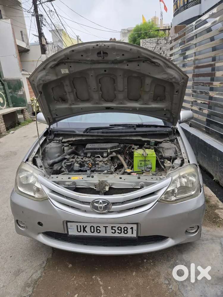 Toyota Etios Liva 2011 1.2 G