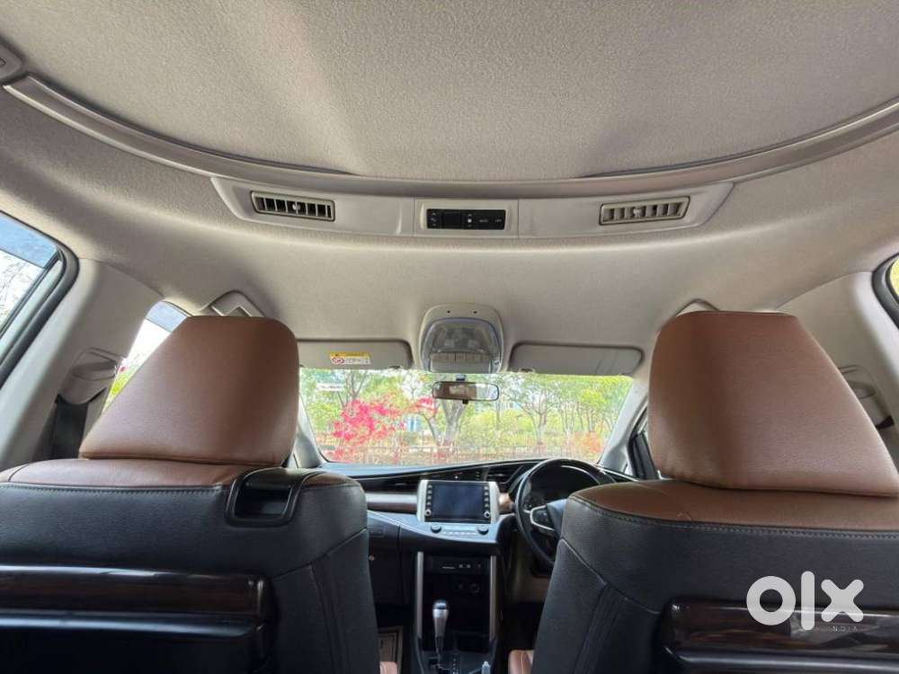 Toyota Innova Crysta Zx 2.4 Diesel 7 Seater, 2022, Diesel