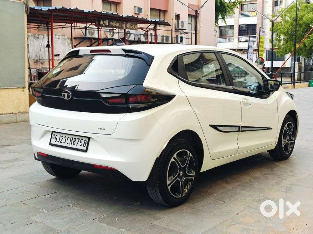 Tata Altroz Xm Plus (s) Icng, 2024, Cng & Hybrids