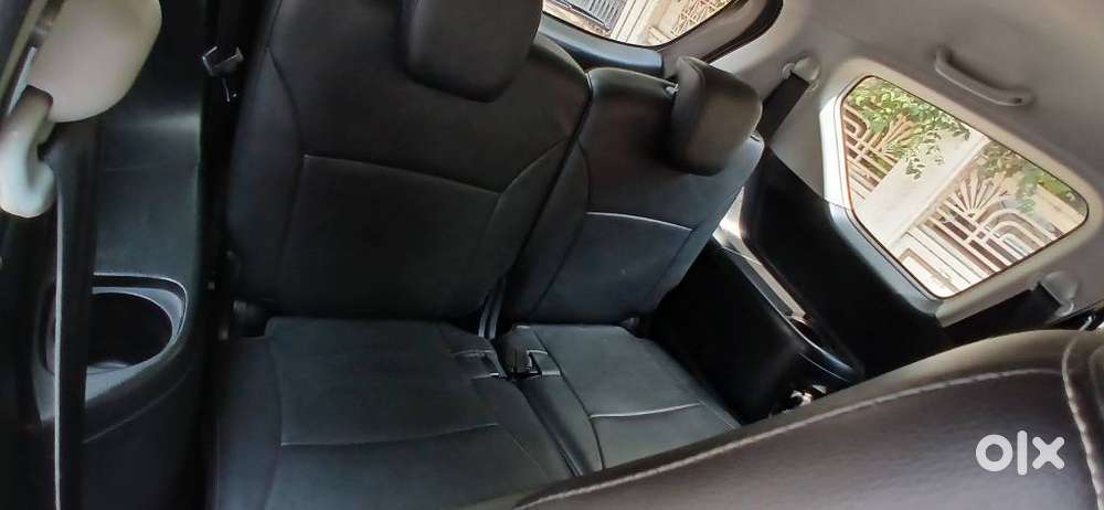 Maruti Suzuki Xl6 1.5 Alpha Mt, 2022, Petrol