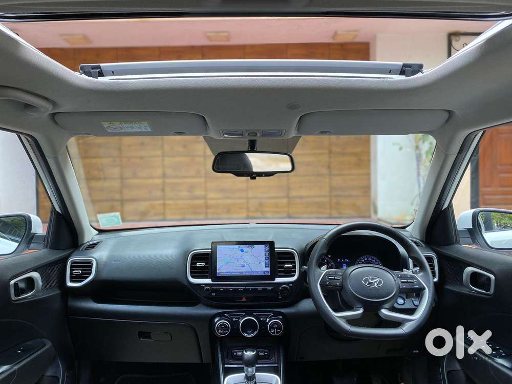 Hyundai Venue Sx Plus Turbo Dct, 2022, Petrol