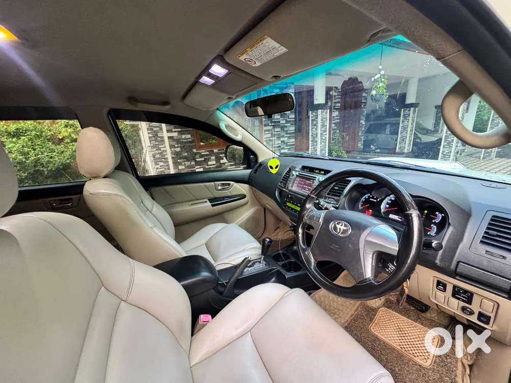 Toyota Fortuner 2014