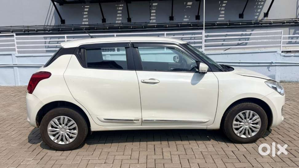 Maruti Suzuki Swift 2018 Amt Vxi, 2019, Petrol