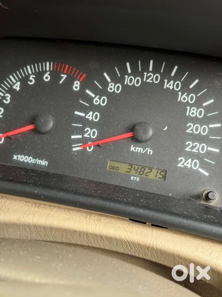 Toyota Corolla Petrol 2006 Year