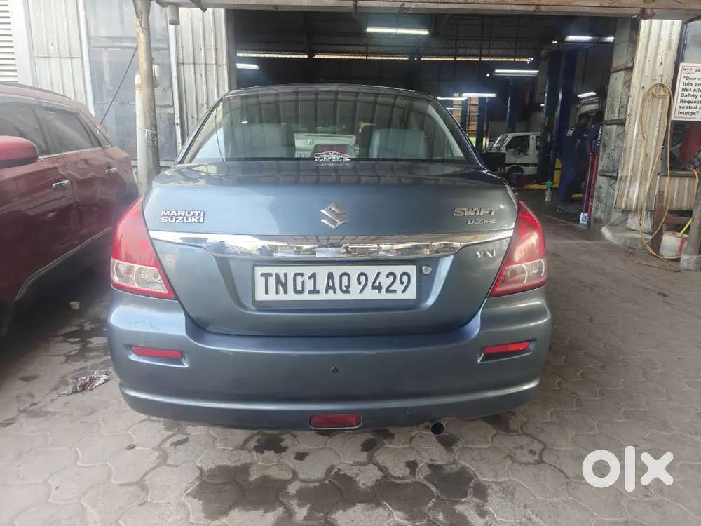 Maruti Suzuki Swift Dzire 2011
