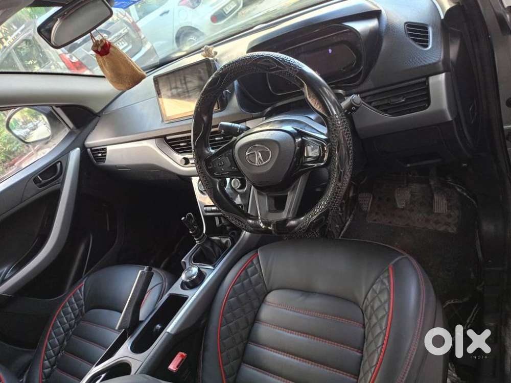 Tata Nexon 1.5 Revotorq Xm (s), 2022, Petrol