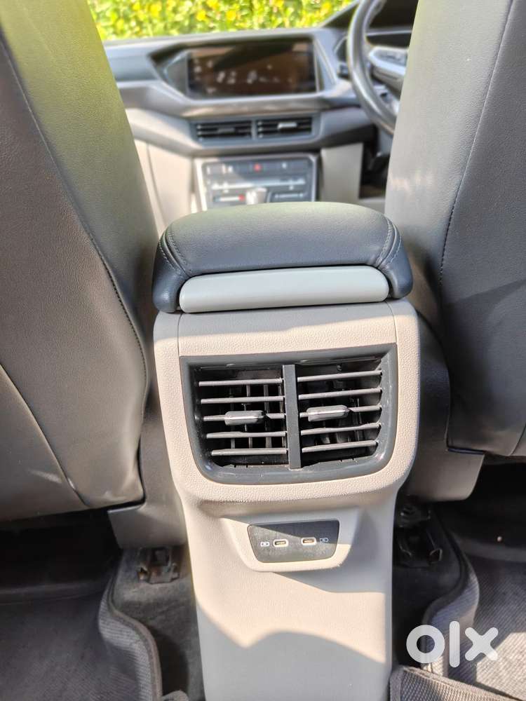 Volkswagen Taigun 1.0 Tsi Topline, 2022, Petrol