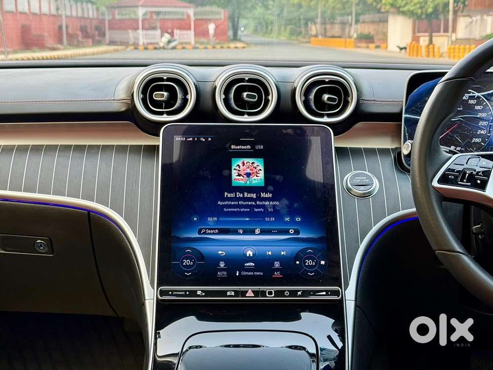 Mercedes-benz C-class 2024