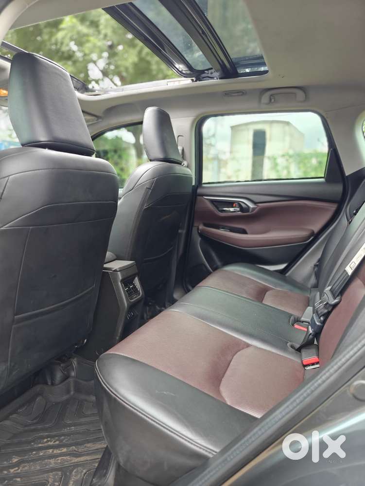 Maruti Suzuki Grand Vitara Smart Hybrid Alpha, 2023, Petrol