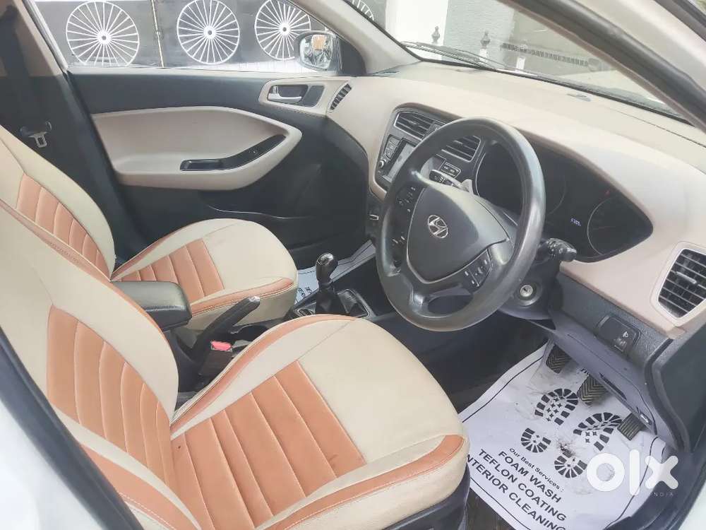 Hyundai I20  Sportz 1.2 Vtvt Petrol (2020)