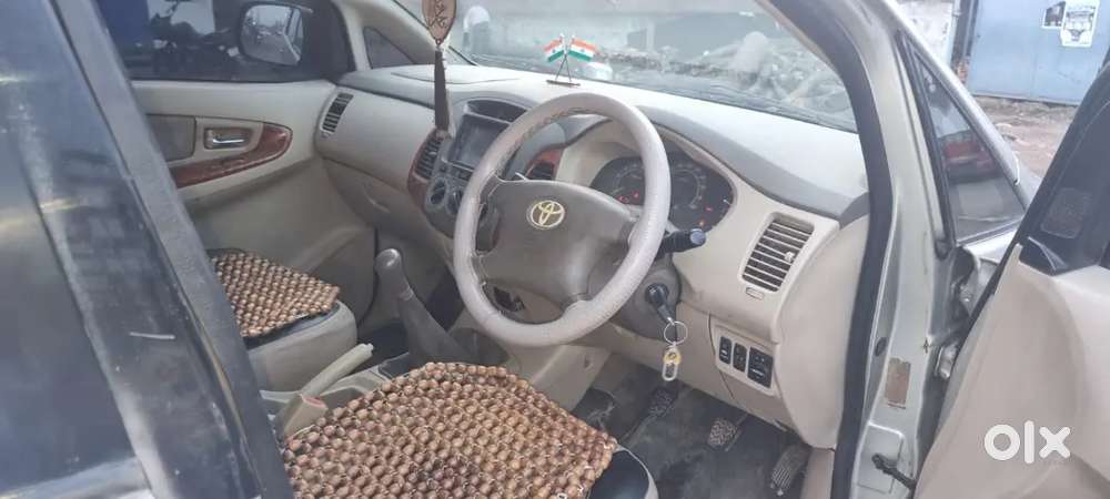 Toyota Innova 2007