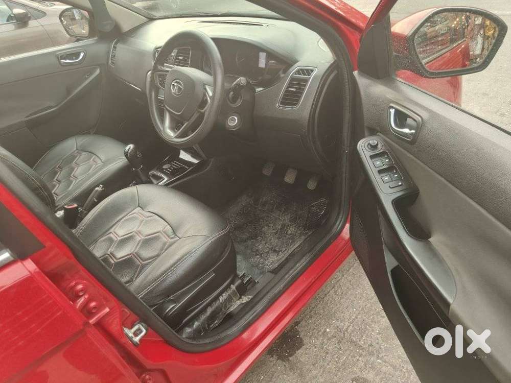 Tata Bolt Revotron Xt, 2016, Petrol