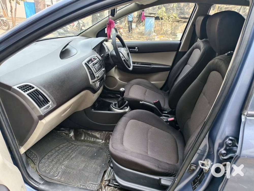 Hyundai I20 Sportz 1.2 Bs-iv, 2013, Petrol