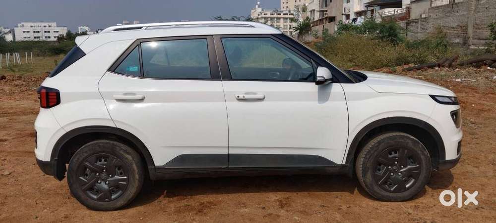 Hyundai Venue Sx, 2023, Petrol