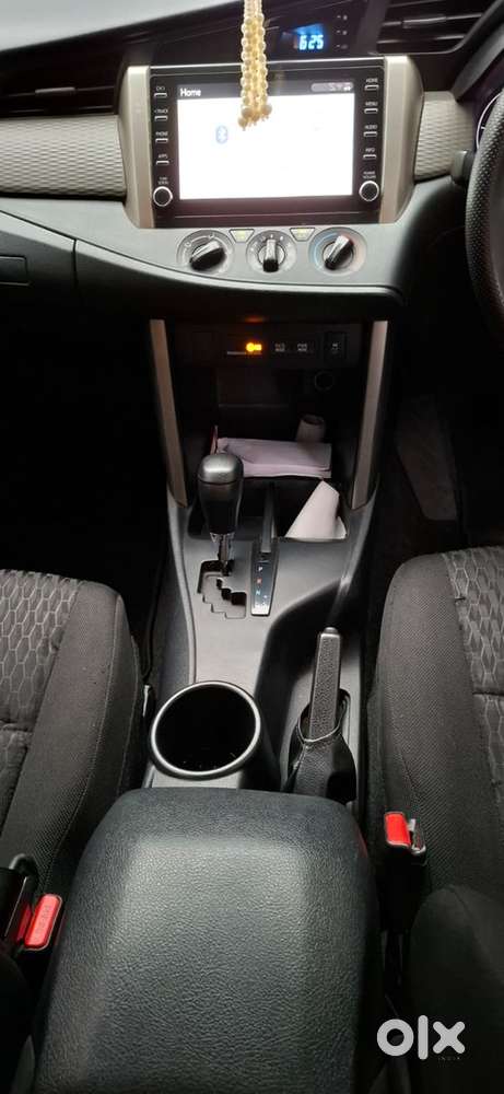 Toyota Innova Crysta Auto Diesel 75000 Km Driven