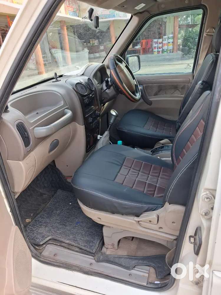 Mahindra Scorpio Classic 2012