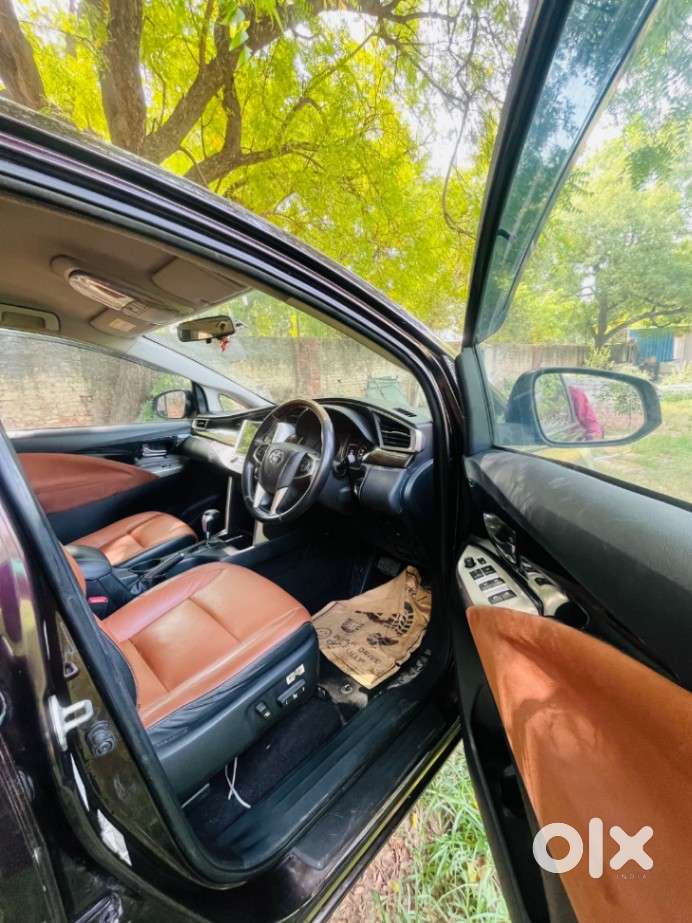 Toyota Innova Crysta 2.8 Z, 2017, Diesel