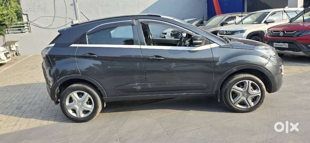 Tata Nexon 1.5 Revotorq Xm, 2018, Diesel