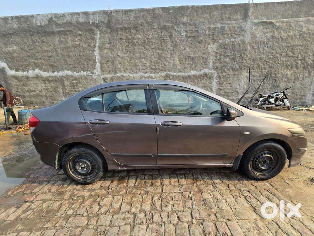 Honda City 2011 Variant