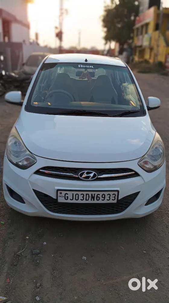 Hyundai I10 2011 Petrol&cng Well Maintained
