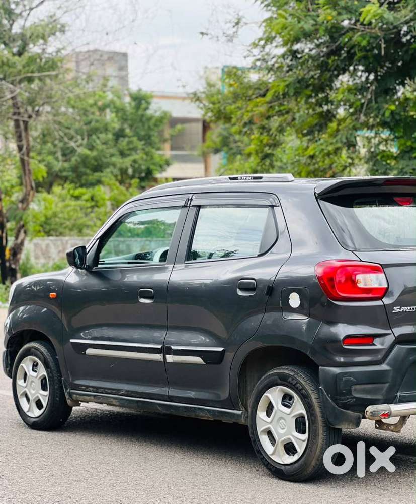 Maruti Suzuki S-presso Vxi Opt, 2021, Petrol