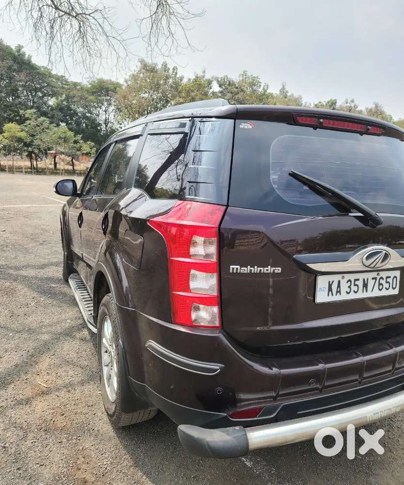 Mahindra Xuv500 2017 Diesel 130000 Km Driven