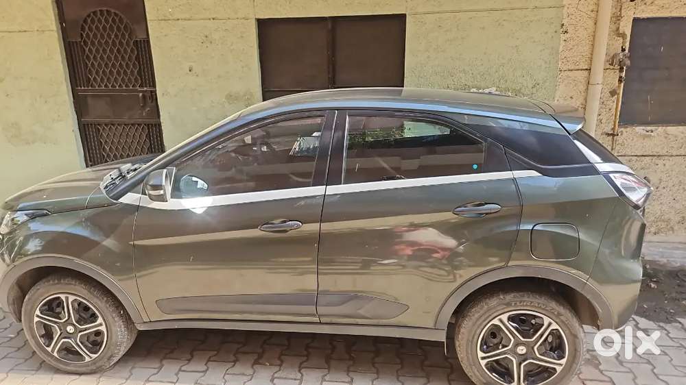 Tata Nexon Aug 2020 Base Model Petrol Well Maintained