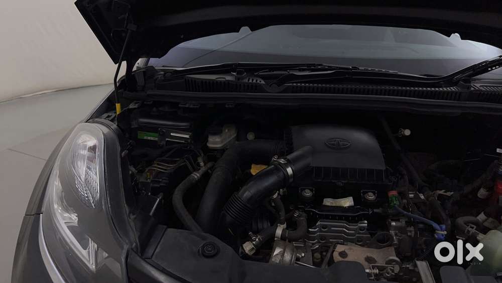 Tata Nexon 1.2 Revotron Xza Plus (l), 2019, Petrol