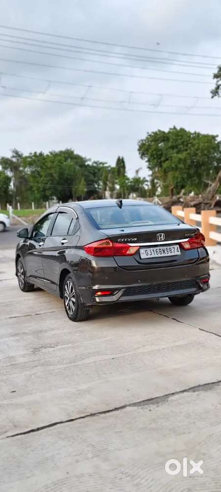 Honda City 2017 Cng & Hybrids Well Maintained