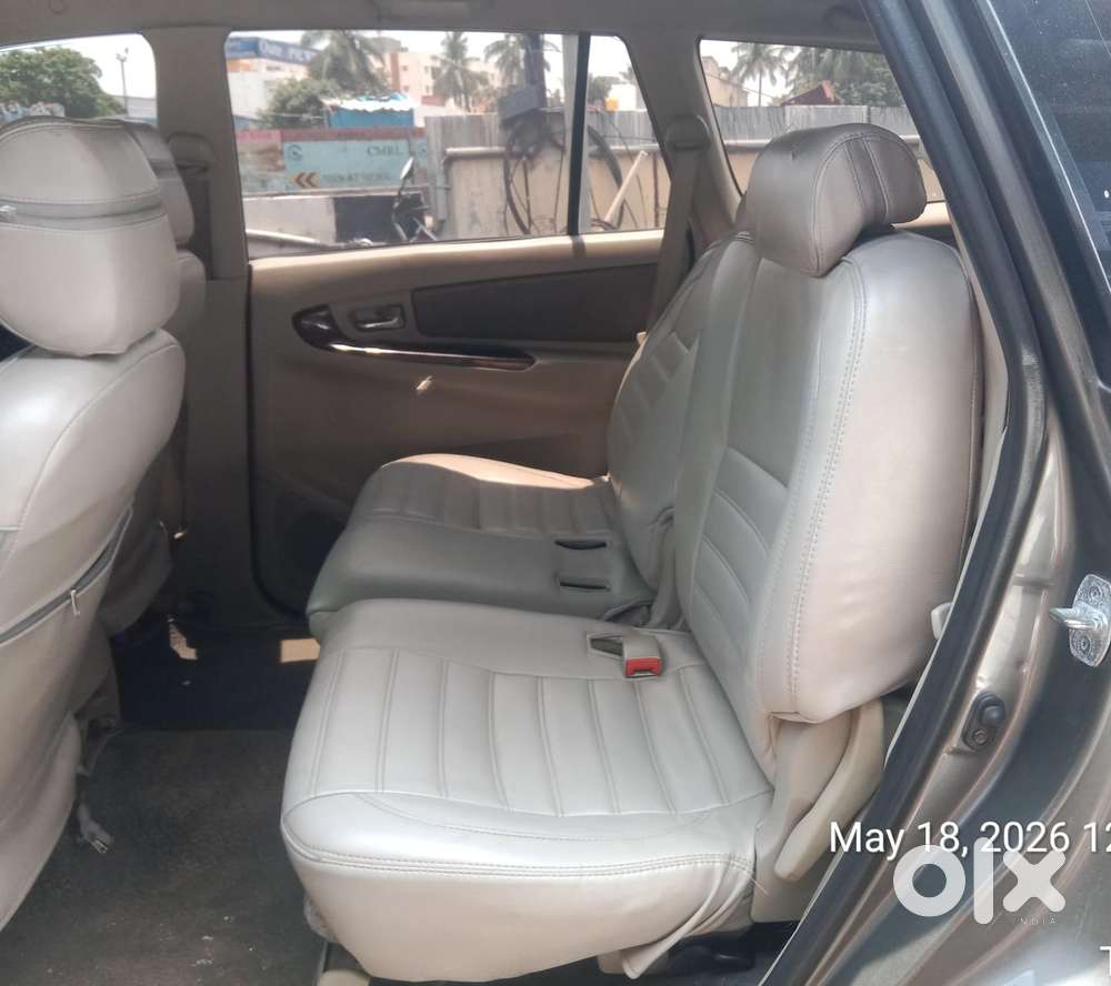 Toyota Innova 2.5 V 7 Str, 2014, Diesel