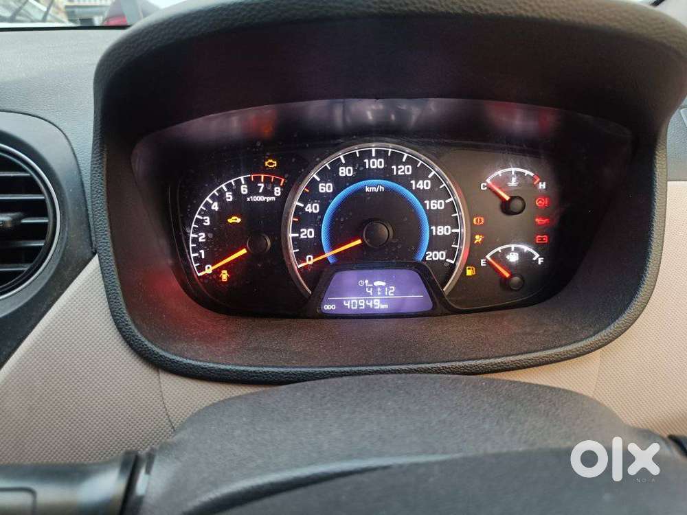 Hyundai Grand I10 [2013-2017] 1.2 Kappa Vtvt Sportz, 2016, Petrol