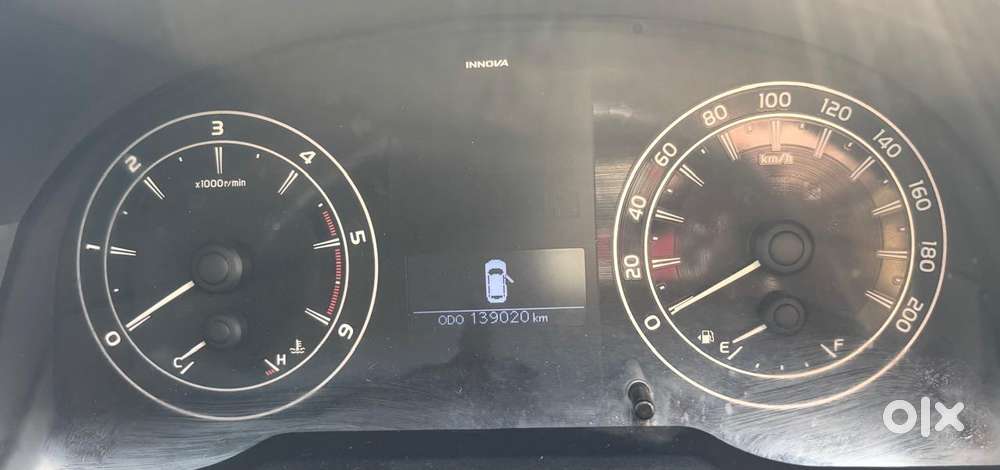 Toyota Innova Crysta 2.4 G Mt 7 Str, 2017, Diesel