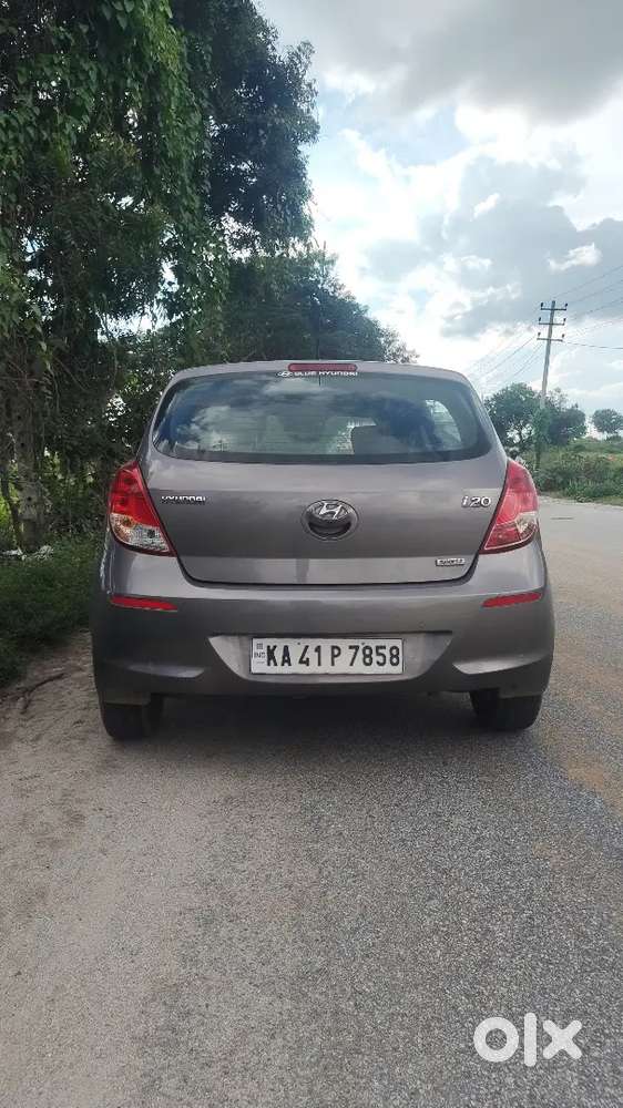 Hyundai I20 Sportz Petrol 2012