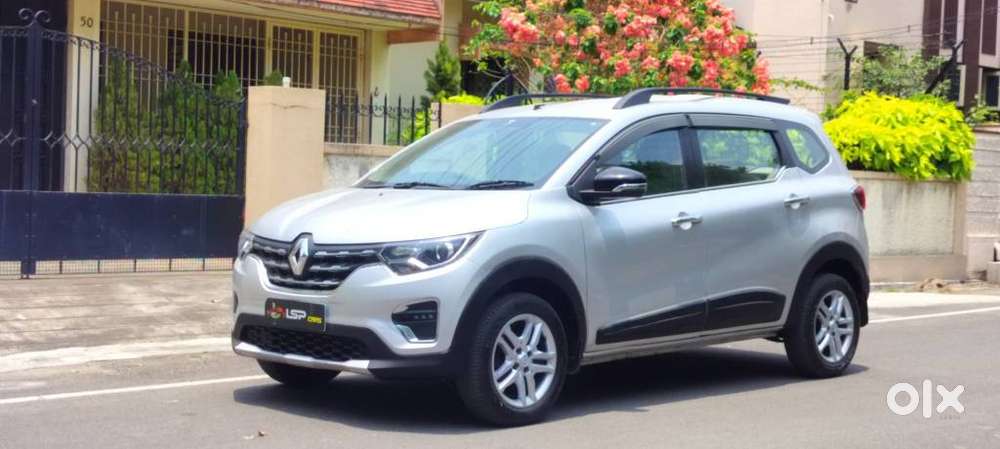 Renault Triber Rxz, 2022, Petrol