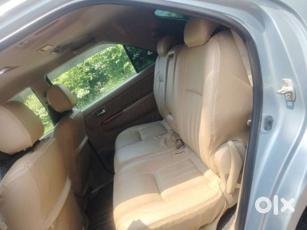 Toyota Fortuner [ ] 3.0 4x4 Mt, 2011, Diesel