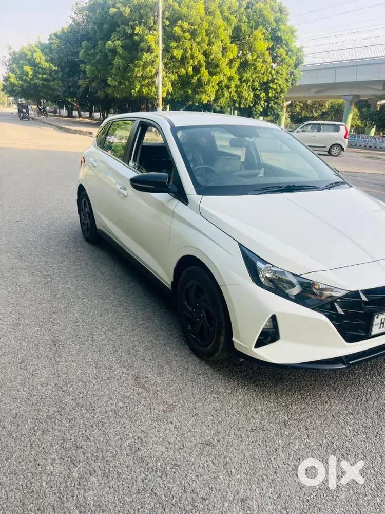 Hyundai New I20 2022 Petrol 90000 Km Driven