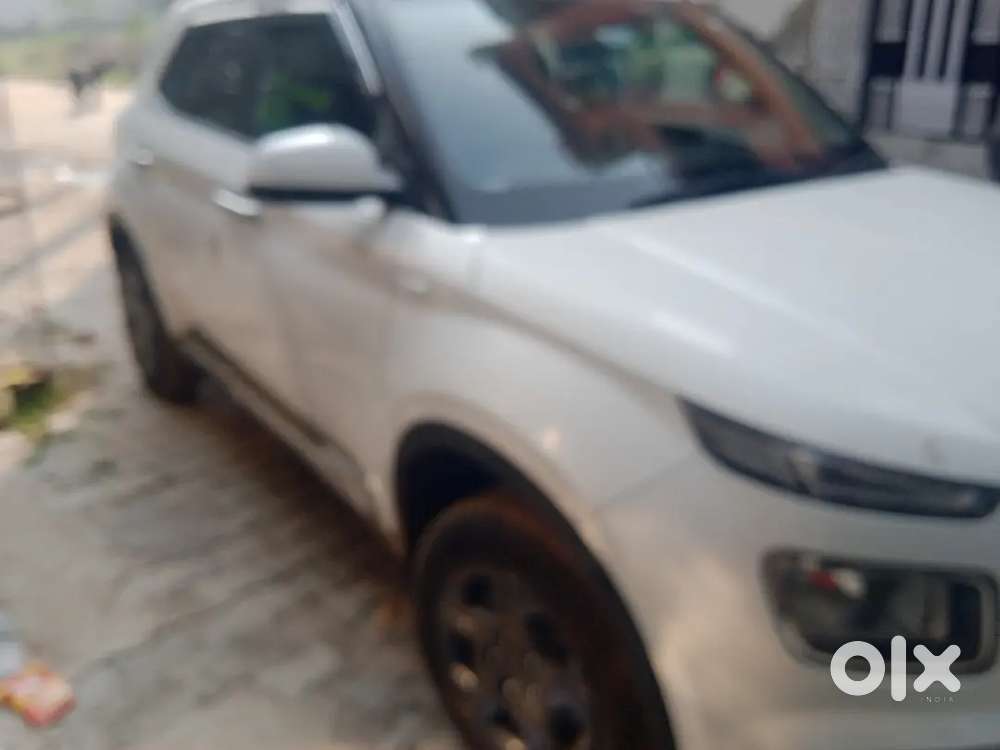 Hyundai Venue 2021 Petrol Good Condition