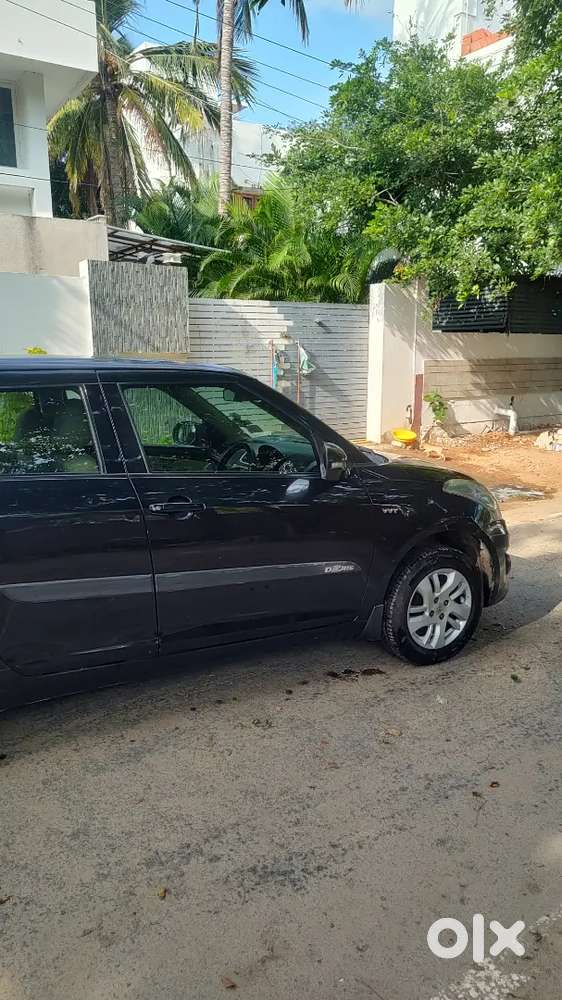 Swift Dzire 2013 Petrol 65k Kms 1st Owner