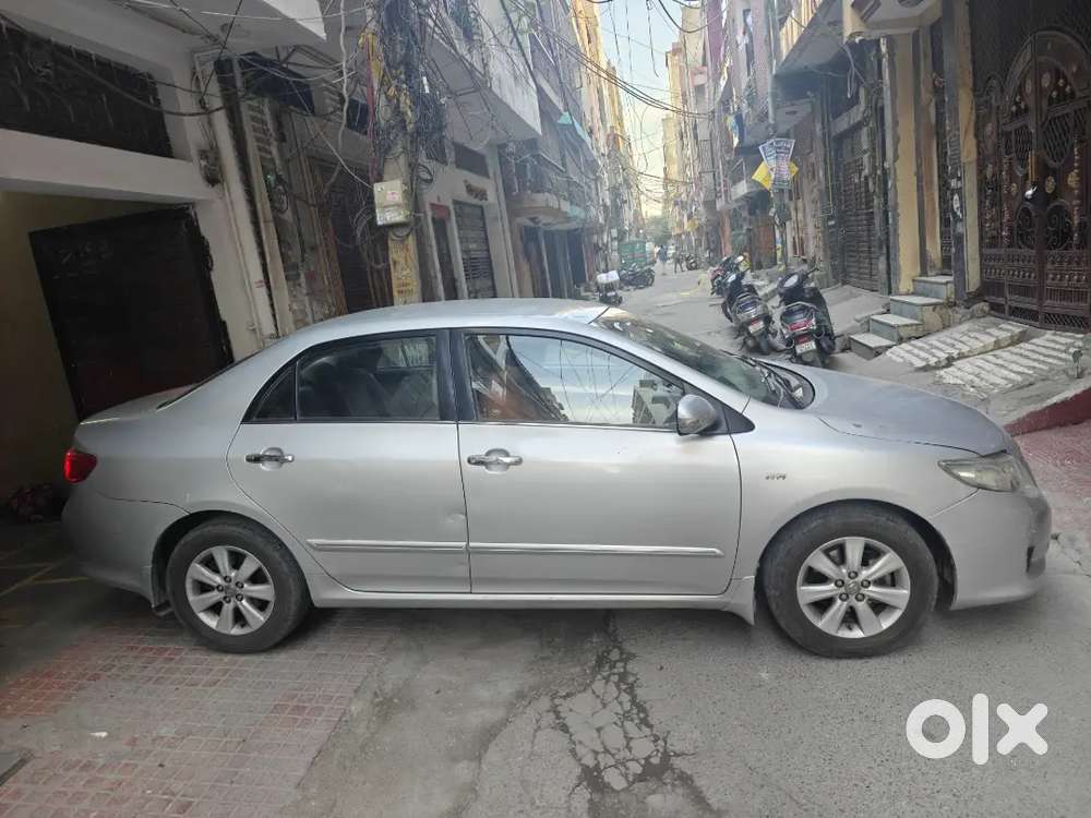 Toyota Corolla 2011 Petrol Well Maintained