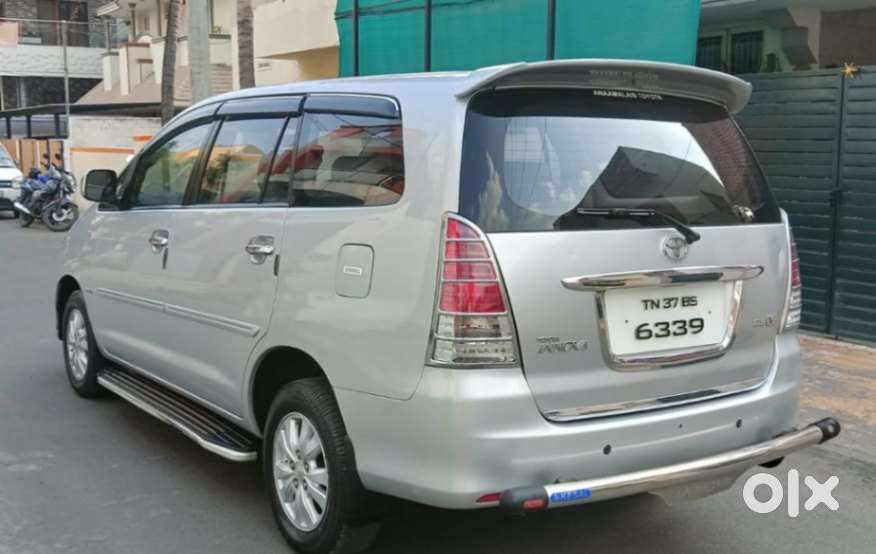 Toyota Innova 2.5 V 7 Str, 2011, Diesel