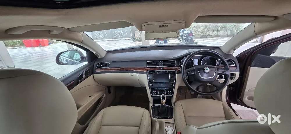 Skoda Superb 2013 Petrol Well Maintained