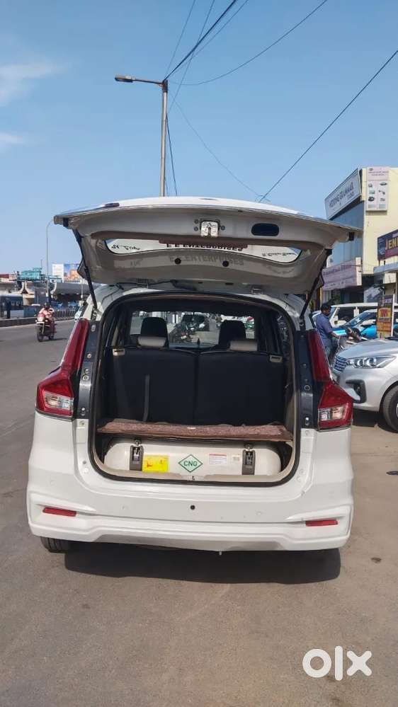 Maruti Suzuki Ertiga Vxi Cng, 2022, Cng & Hybrids