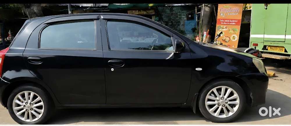Toyota Etios Liva 2011 Petrol Manual