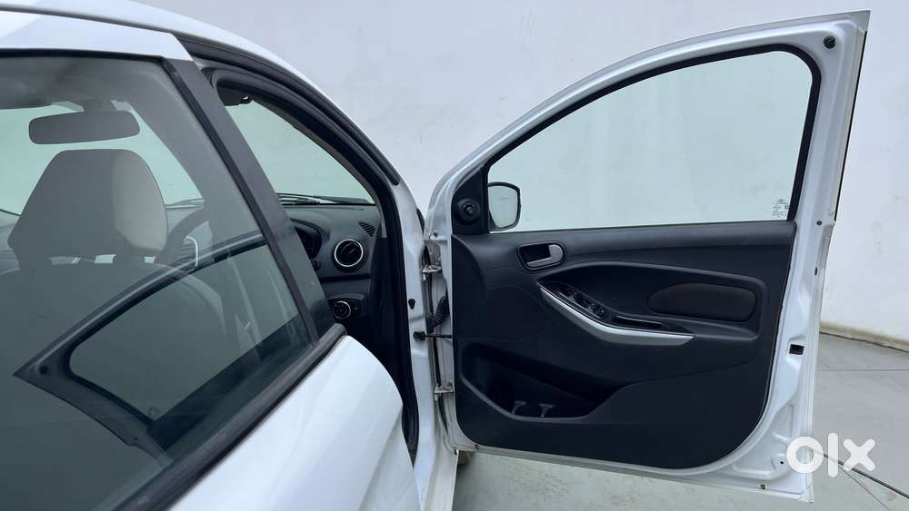 Ford Figo 1.2p Trend Mt, 2016, Petrol