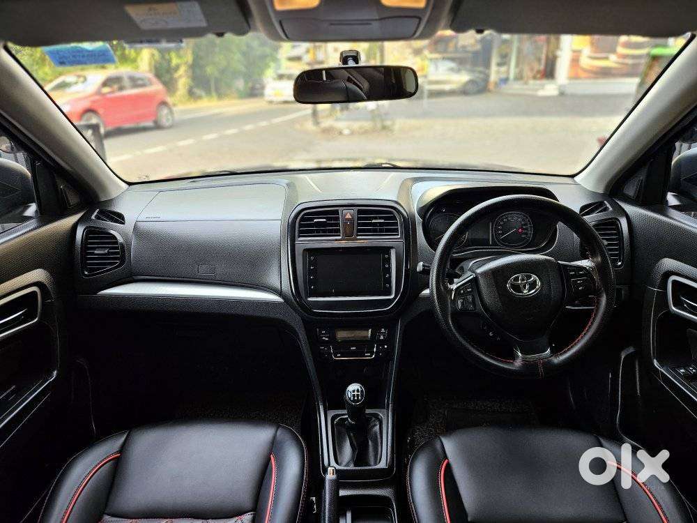 Toyota Urban Cruiser 1.5 High Grade Mt, 2022, Petrol