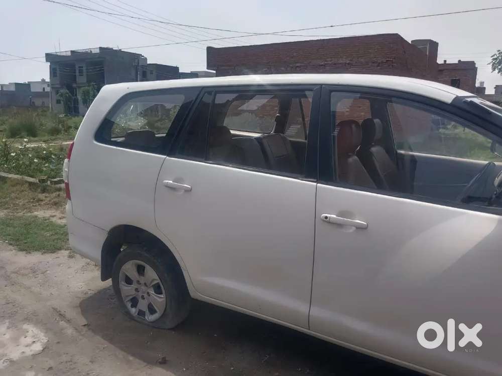 Toyota Innova 2.5 G3 2014 Diesel Manual