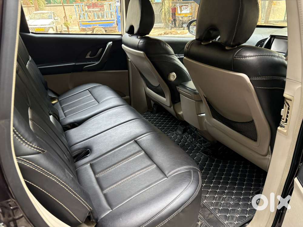 Mahindra Xuv500 At W10 Awd, 2016, Diesel