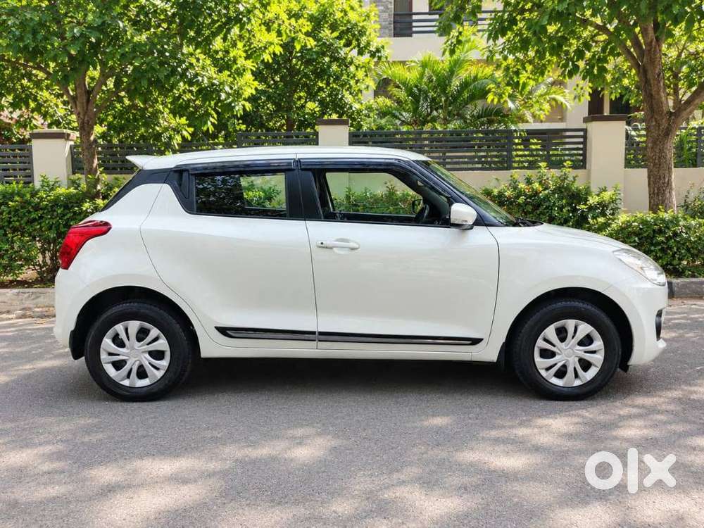 Maruti Suzuki Swift Vxi 1.2 Abs Bs-iv, 2020, Petrol