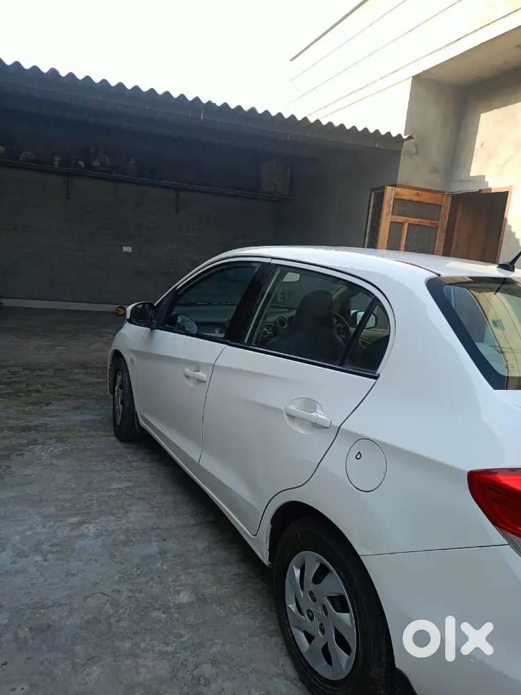 Honda Amaze 2013 Diesel Well Maintained