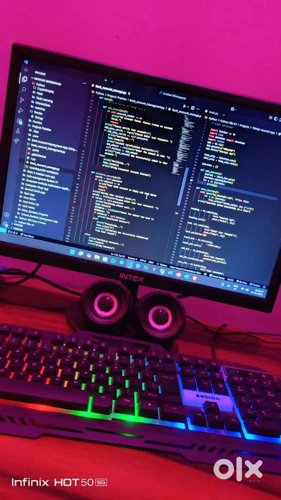 Fully working desktop setupz with keyboard, mouse and speaker
